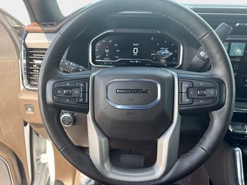 Used 2024 GMC Sierra 2500 Denali w/ Denali Reserve Package AWD/4WD image 23