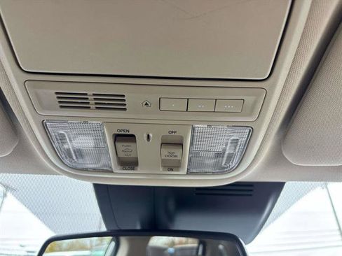 Used 2020 Honda CR-V EX-L image 29