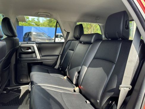 Used 2022 Toyota 4Runner TRD Sport image 19