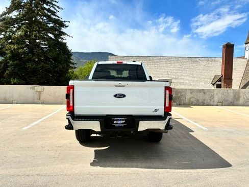 Used 2025 Ford F250 Lariat AWD/4WD image 7