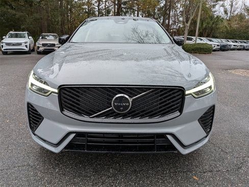 New 2026 Volvo XC60 T8 Ultra w/ Protection Package Premier image 9