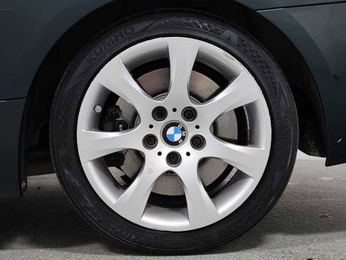 Used 2007 BMW 335i Convertible image 41