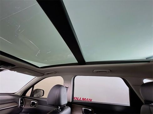 Used 2023 Kia Sorento X-Line EX image 26