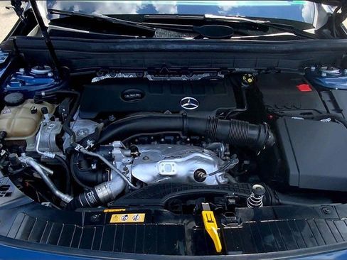 Used 2020 Mercedes-Benz GLB 250 4MATIC image 26