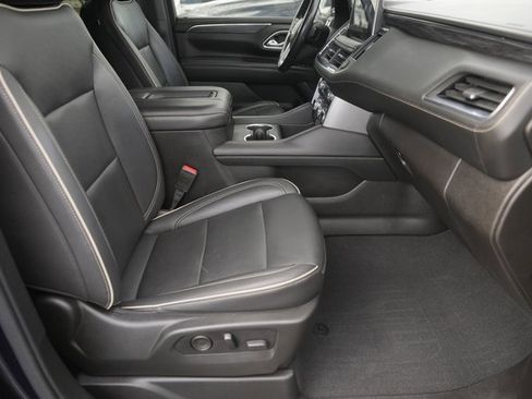 Used 2021 GMC Yukon SLT w/ SLT Luxury Plus Package image 19