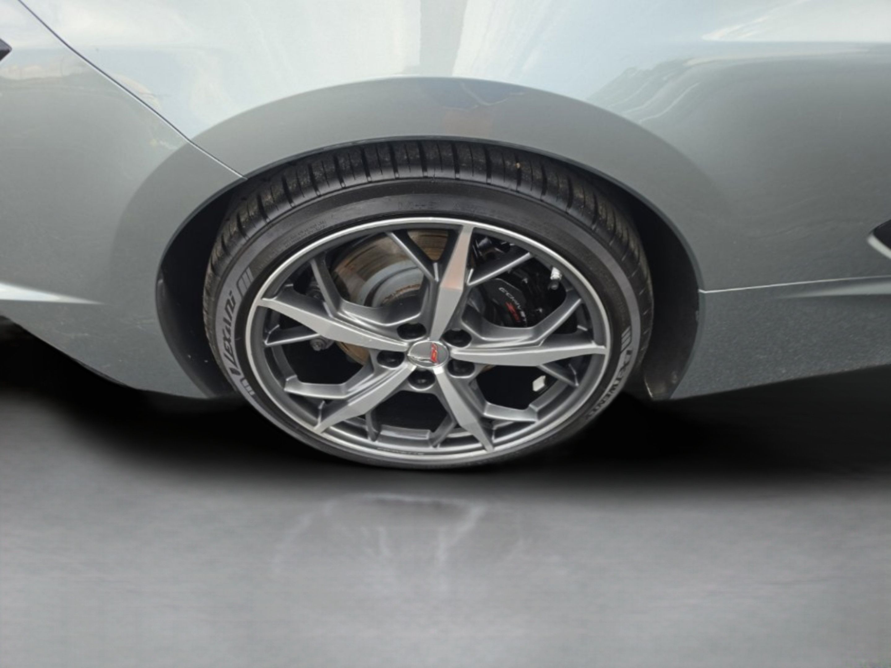 Used 2023 Chevrolet Corvette Stingray Premium Cpe w/ Z51 Performance Package RWD image 30