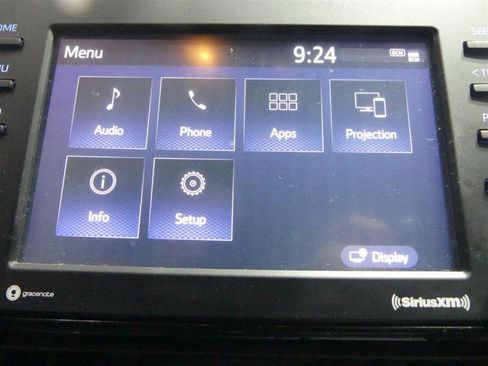 Used 2021 Toyota RAV4 LE image 40