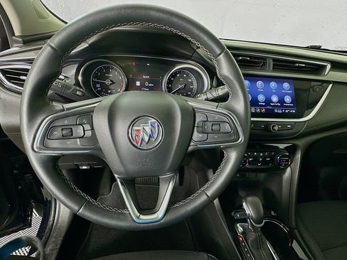 Used 2021 Buick Encore GX Select w/ Advanced Technology Package FWD image 11