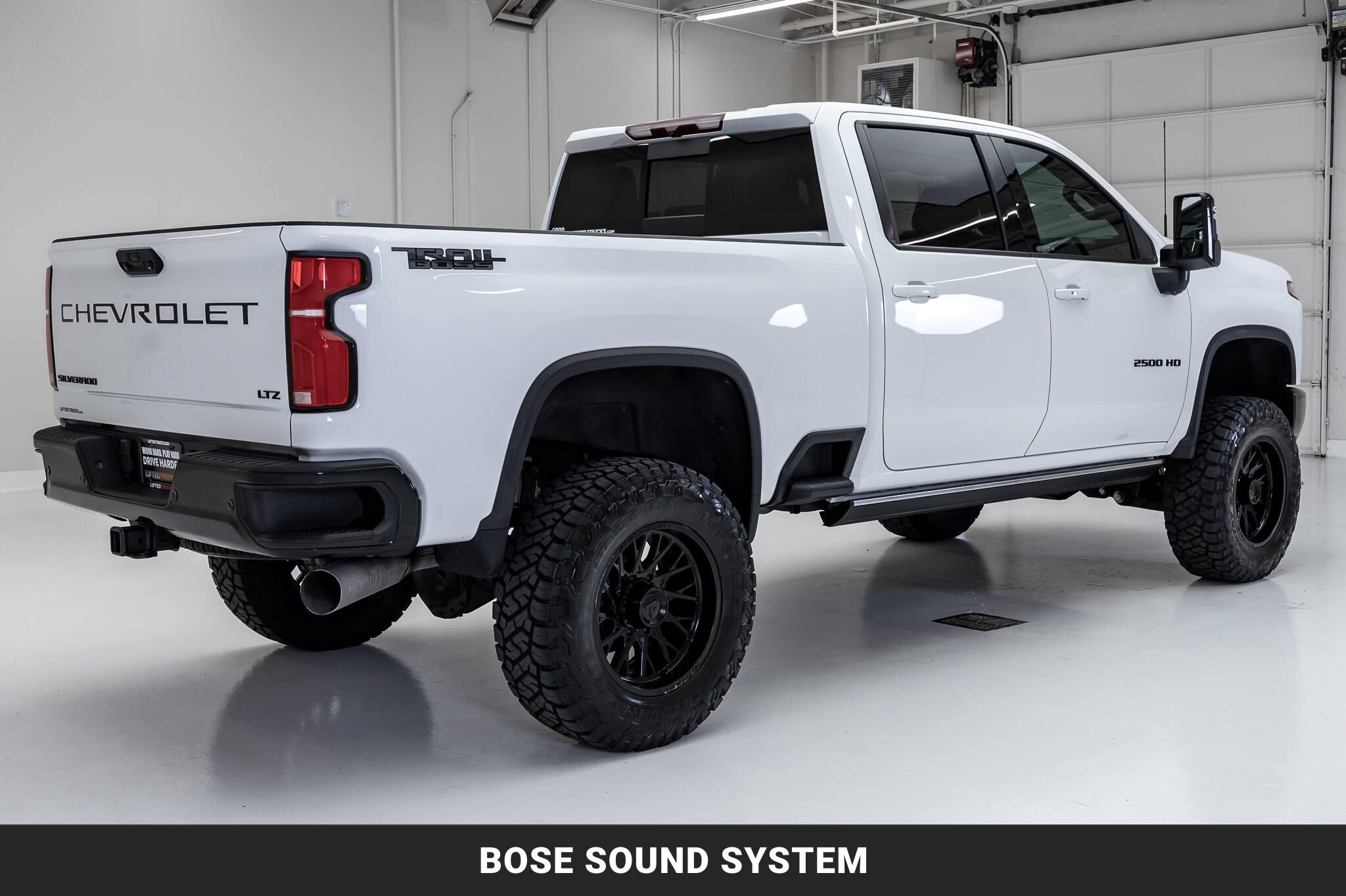 Used 2025 Chevrolet Silverado 2500 LTZ w/ LTZ Plus Package AWD/4WD image 10