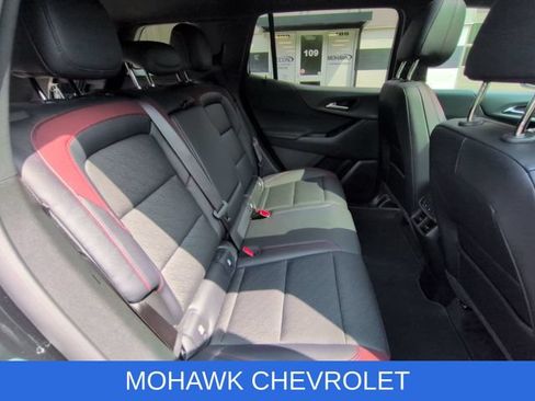 Used 2026 Chevrolet Equinox RS w/ Convenience Package III AWD/4WD image 28