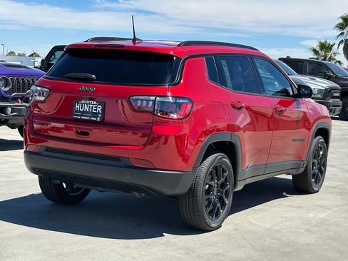 New 2026 Jeep Compass Latitude AWD/4WD image 7