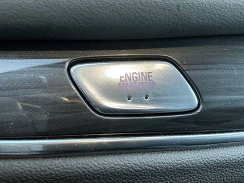 Used 2024 Buick Enclave Premium image 22