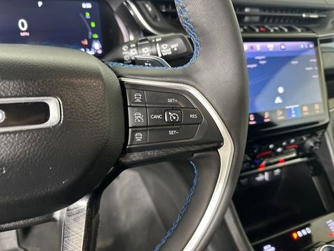 Used 2022 Jeep Grand Cherokee Trailhawk image 16