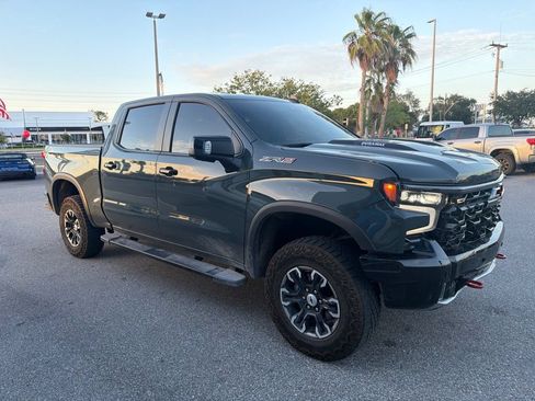 Used 2025 Chevrolet Silverado 1500 ZR2 w/ Technology Package AWD/4WD image 2