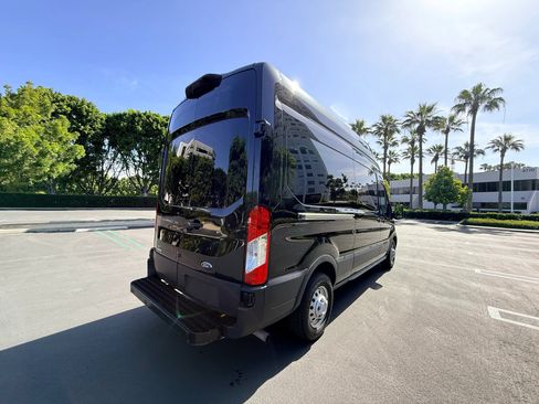 Used 2023 Ford Transit 250 148 High Roof AWD w/ Load Area Protection Package image 5