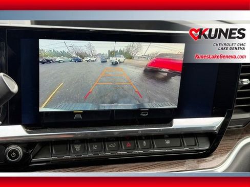 Used 2025 Chevrolet Silverado 2500 LT w/ Convenience Package image 39