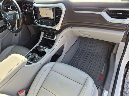 Used 2021 GMC Acadia SLT w/ Technology Package FWD image 21