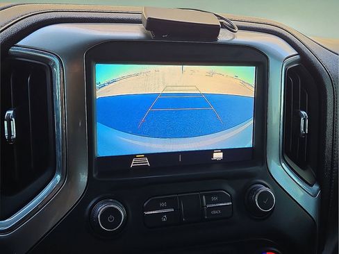 Used 2020 Chevrolet Silverado 1500 LT w/ All-Star Edition image 27