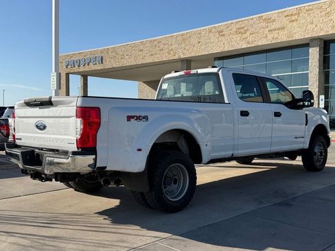Used 2022 Ford F350 XL w/ Power Equipment Group image 21