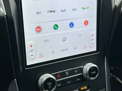 Used 2023 Ford Edge Titanium w/ Equipment Group 301A image 19