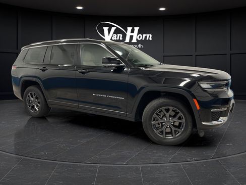 Used 2022 Jeep Grand Cherokee L Limited w/ Luxury Tech Group II AWD/4WD image 1