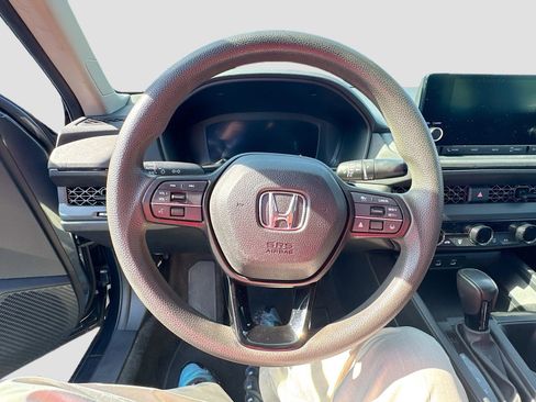 Used 2023 Honda Accord LX image 11