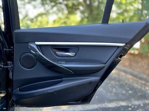 Used 2018 BMW 330i xDrive Sedan image 20