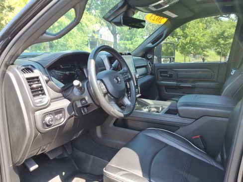 Used 2023 RAM 2500 Limited AWD/4WD image 27