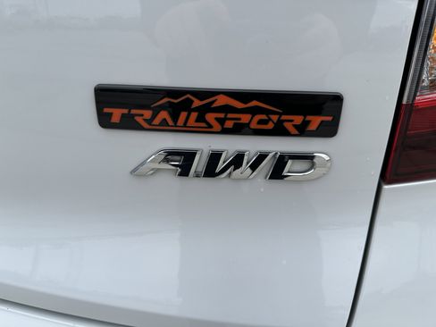 Used 2022 Honda Pilot TrailSport image 16