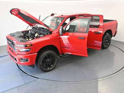 Used 2026 RAM 2500 Big Horn AWD/4WD image 33