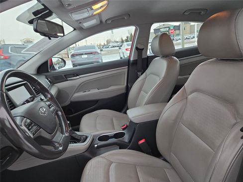 Used 2017 Hyundai Elantra Limited image 20