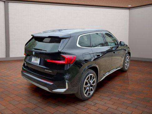 Used 2025 BMW X1 xDrive28i w/ Convenience Package AWD/4WD image 5
