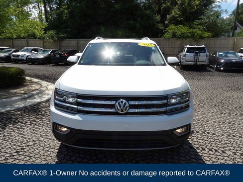 Used 2018 Volkswagen Atlas SEL Premium AWD/4WD image 2