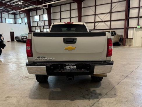 Used 2009 Chevrolet Silverado 3500 LT w/ Exterior Plus Package AWD/4WD image 8