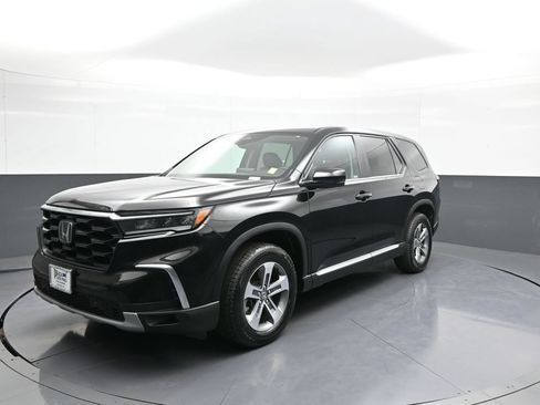 Certified 2023 Honda Pilot EX-L image 1
