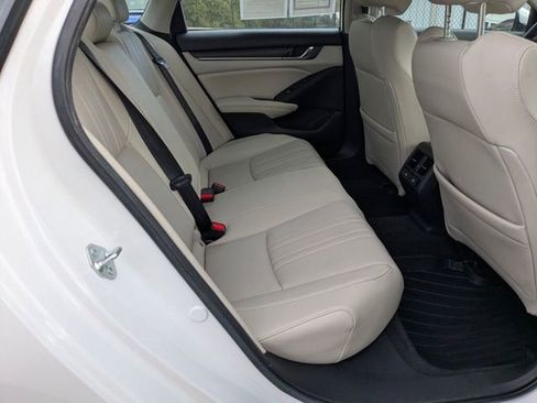 Used 2021 Honda Accord Touring image 37