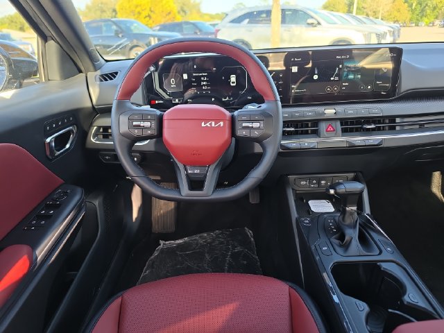New 2027 Kia K4 GT-Line w/ GT-Line Premium Package FWD image 9