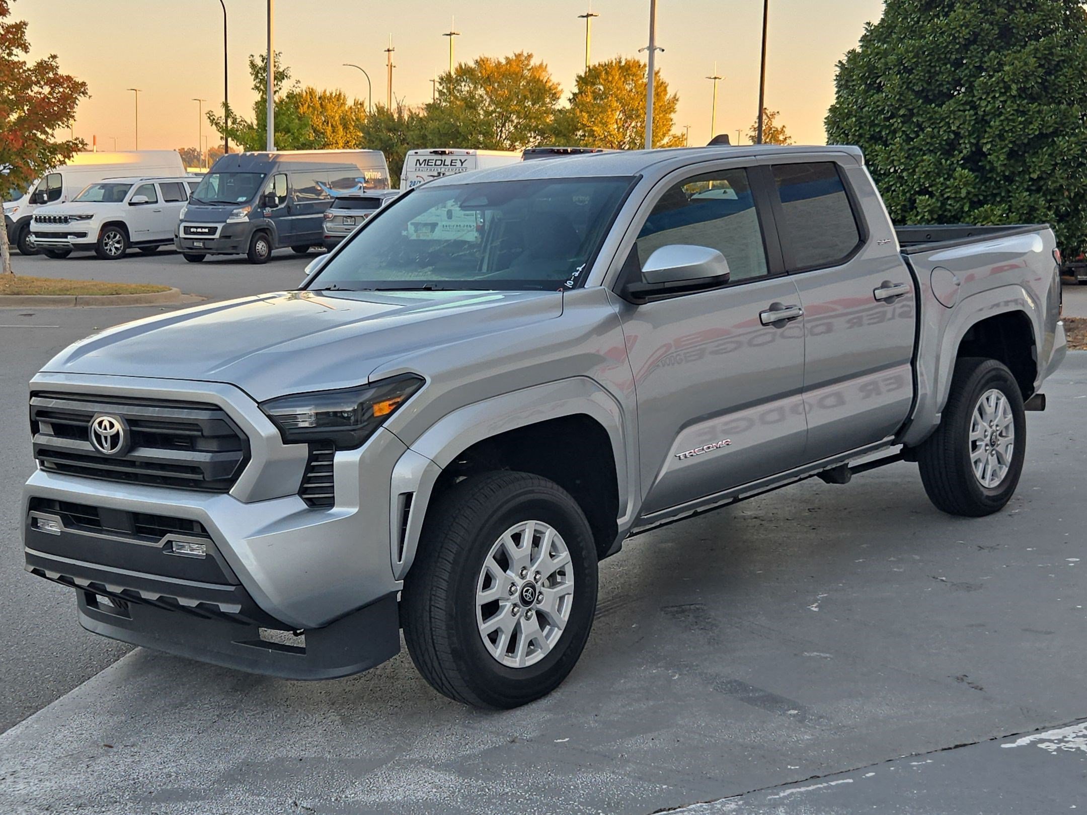 Used 2024 Toyota Tacoma SR5 RWD image 3