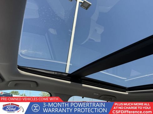 Used 2025 Honda Pilot Touring image 15