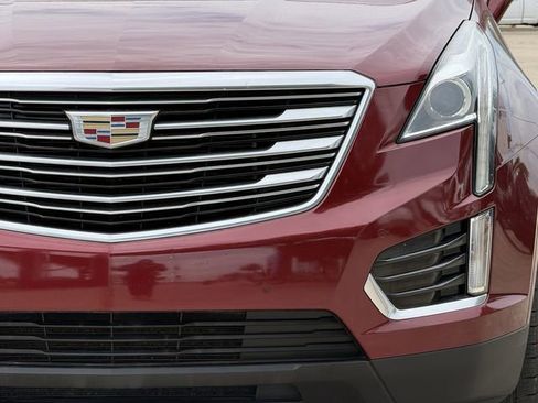 Used 2017 Cadillac XT5 Luxury w/ Driver Awareness Package FWD image 11
