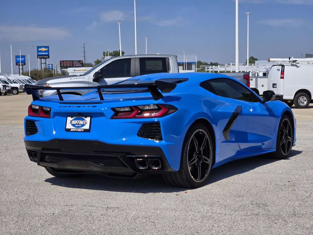 Used 2024 Chevrolet Corvette Stingray Preferred Cpe w/ 2LT RWD image 7