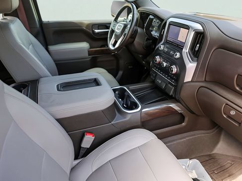 Used 2019 GMC Sierra 1500 SLT AWD/4WD image 32