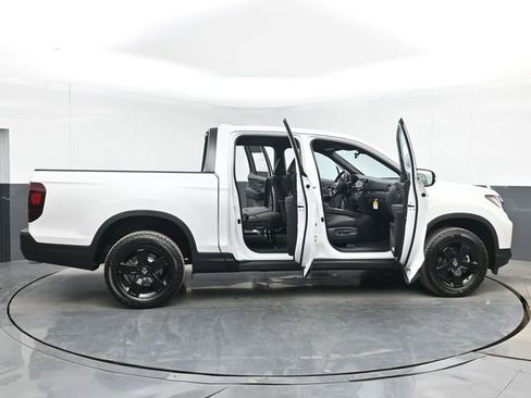 New 2026 Honda Ridgeline Black Edition image 52
