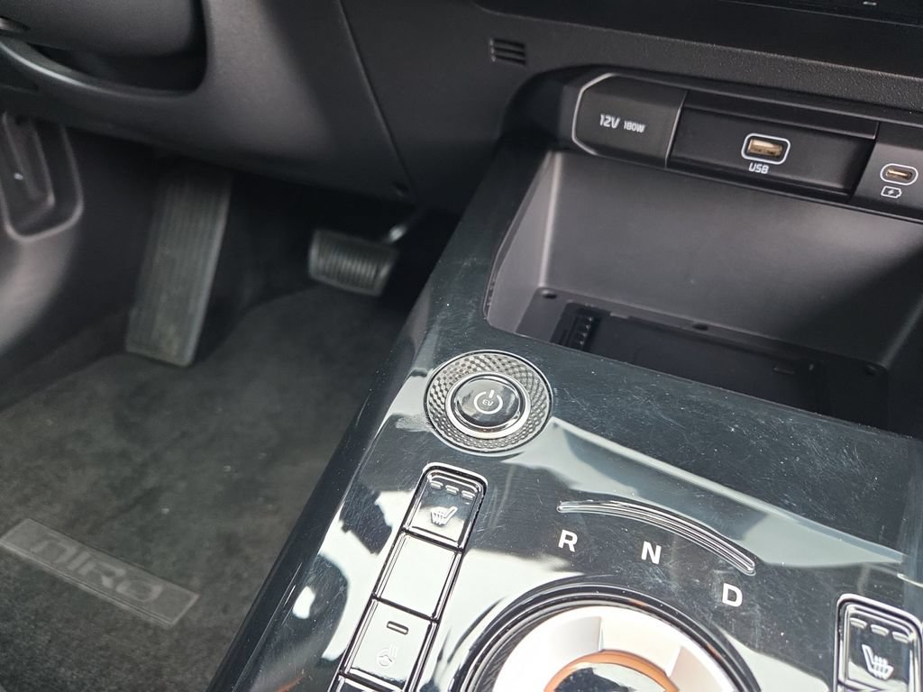 Used 2023 Kia Niro Wind w/ Wind Preserve Package FWD image 18