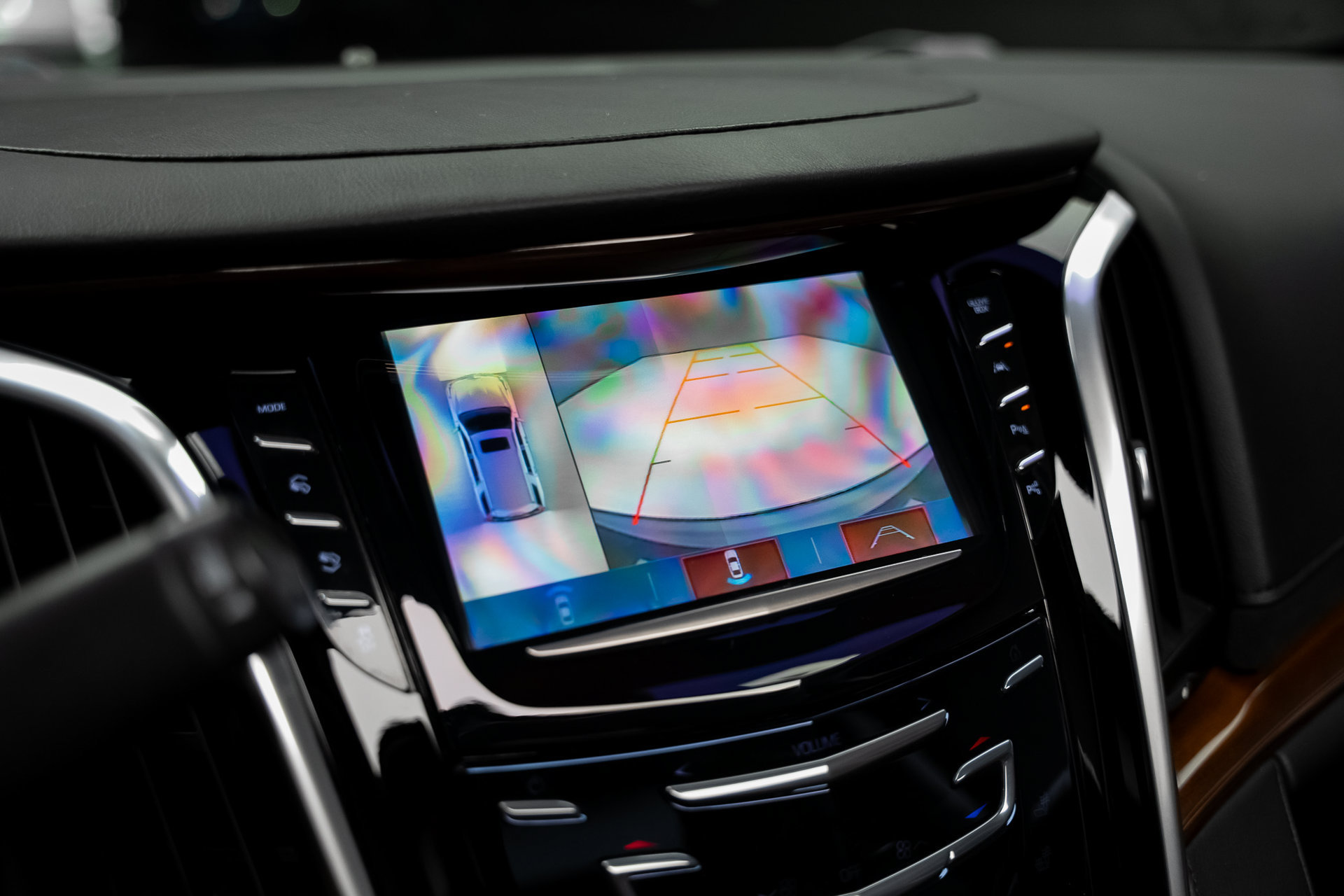 Used 2020 Cadillac Escalade Luxury RWD image 42