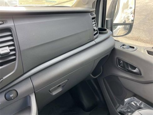 New 2025 Ford Transit 250 148 Medium Roof w/ Load Area Protection Package image 13