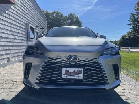 Used 2023 Lexus RX 350 Premium image 3