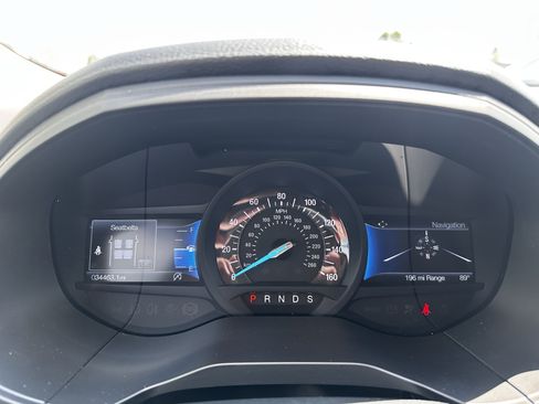 Certified 2024 Ford Edge SEL w/ Convenience Package AWD/4WD image 15