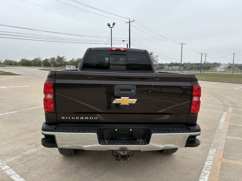 Used 2018 Chevrolet Silverado 2500 LTZ w/ Duramax Plus Package image 4