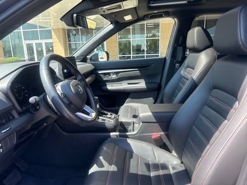 Used 2025 Honda CR-V Sport-L image 8